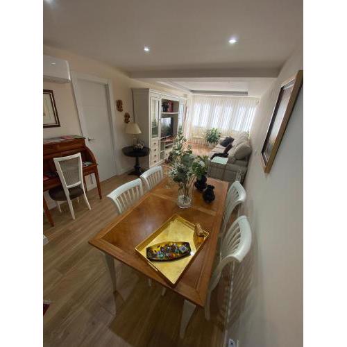 Apartamento nuevo en Triana junto a Plaza de Cuba