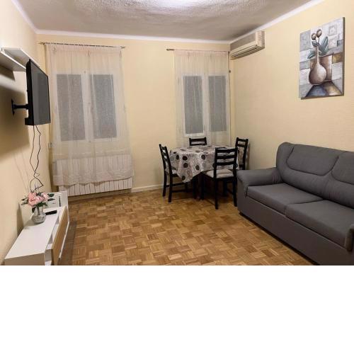 APARTAMENTO O PISO EN MADRID