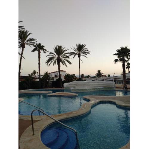 Apartamento Parchís con piscina