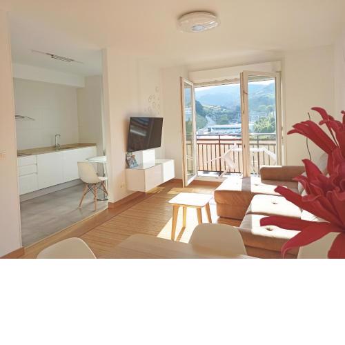 Apartamento PATXIKE con 3 dormitorios y plaza de garaje