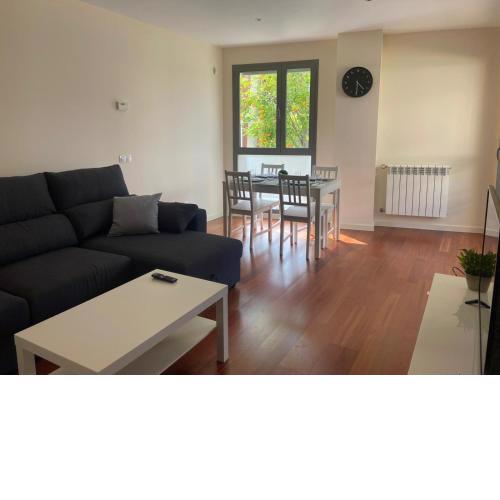 Apartamento Pirineos, Urb Las Margas Golf