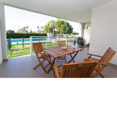 Apartamento planta baja a 50 m de la playa, Brisas Denia