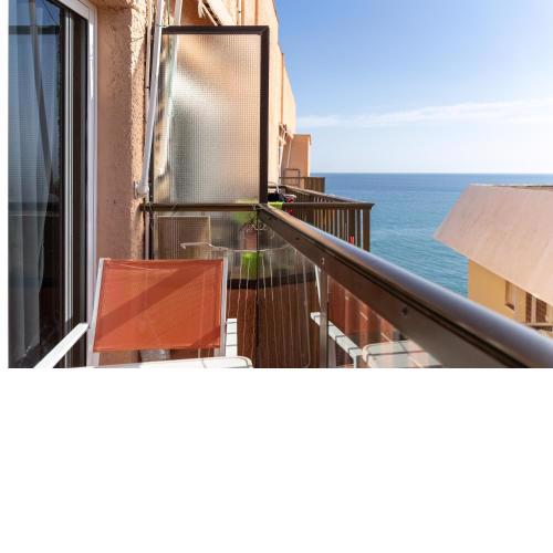 Apartamento playa 5 primera linea