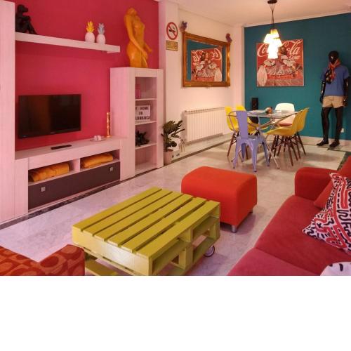 Apartamento POP-ART, junto a la Plaza Mayor, by My Home in Salamanca