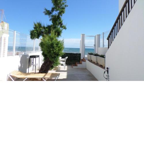 Apartamento primera linea de playa WIFI gratis