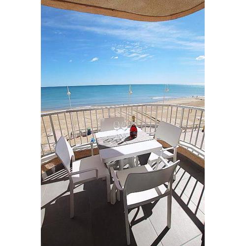 Apartamento Primera Línea Playa Centro de Guardamar