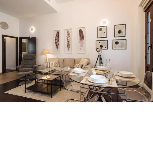 APARTAMENTO PUERTA REAL - Free PARKING