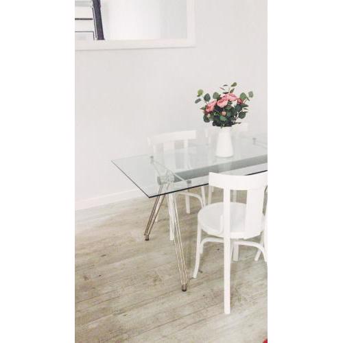 Apartamento recién reformado en avenida Reina Victoria
