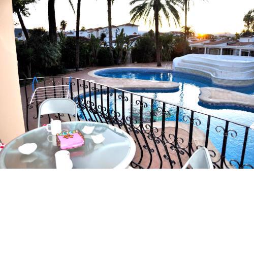 Apartamento Reformado a 100m de la playa, El Retiro III