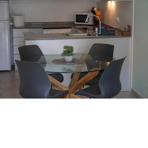 Apartamento renovado cerca de la playa