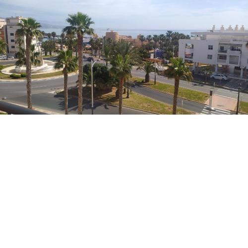 Apartamento Roquetas playa con WIFI