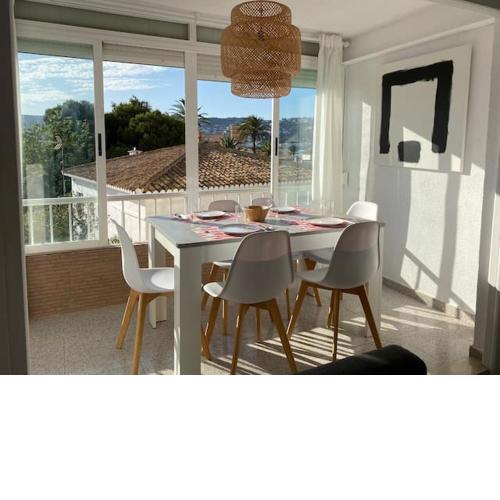 Apartamento RosarioyEmma - Primera línea de playa con vista mar