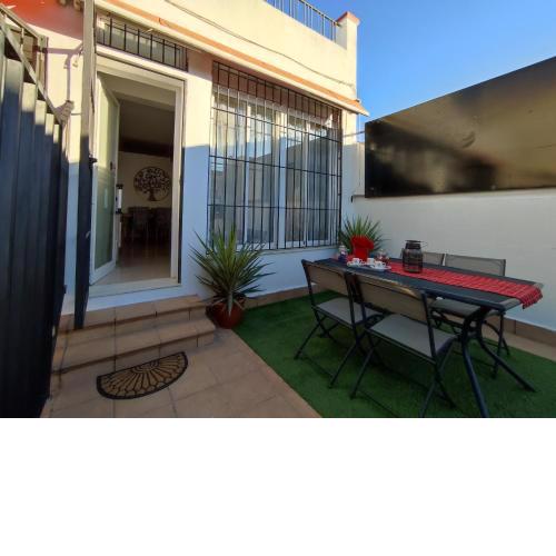 Apartamento Royal Gines II a 10" de Sevilla, a 20" del Aeropuerto de Sevilla