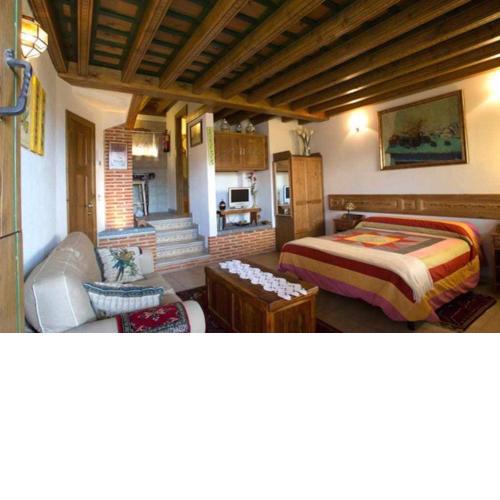 Apartamento rural El Pastor es un estudio con gran ventanal a Gredos