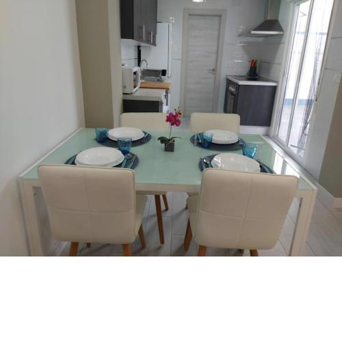 Apartamento Sofía I a 500m de la Playa del Puerto de Sagunto