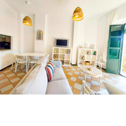 APARTAMENTO SUITE ALAMEDA-CALATRAVA.