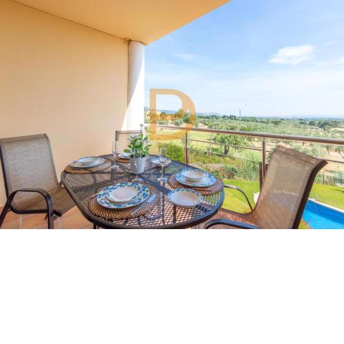 Apartamento Sun Village con vistas al Golfo de Rosas y a la Sierra Verdera
