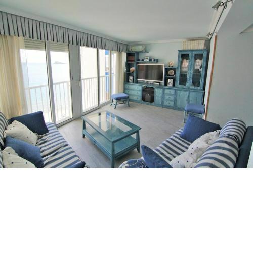 Apartamento Torre Yago, primera línea de playa para 6 personas
