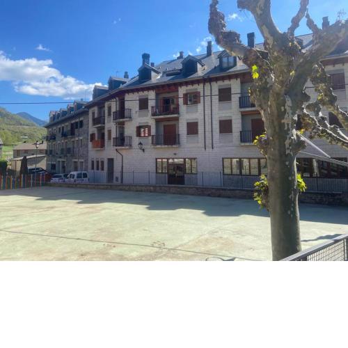 APARTAMENTO TURIETO (BROTO-ORDESA)