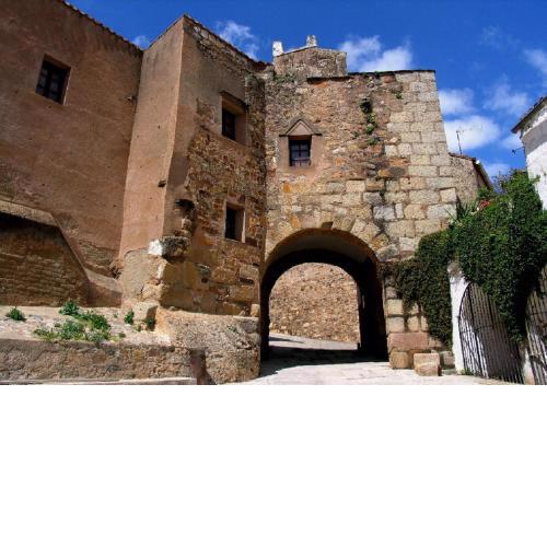 Apartamento Turístico MURALLA DE CÁCERES