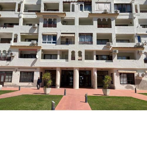 APARTAMENTO VISTAHERMOSA 412