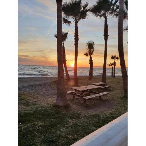 Apartamento VISTAS AL MAR a 40 metros playa