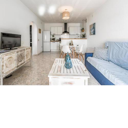 Apartamento Welcs -041 con Piscina frente al Mar