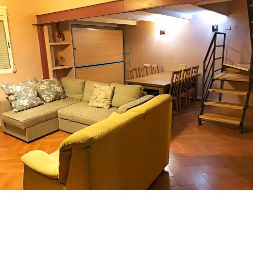 Apartamento Zona Media Con Parking