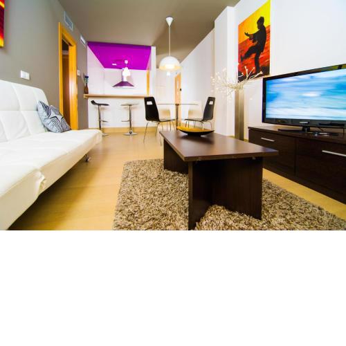 Apartamentos 16:9 Suites Almería
