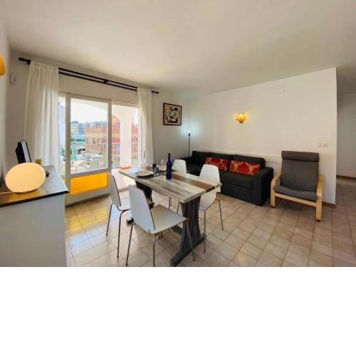 APARTAMENTOS AQUARIUM (2B). MUY CERCA DE LA PLAYA.