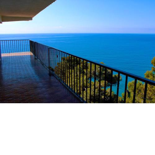 Apartamentos Cala Llevado