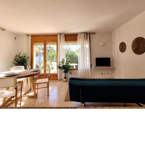 Apartamentos CASA MAREA La Fosca parking y piscina