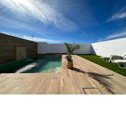 Apartamentos Chiclana Sumatra Chalet