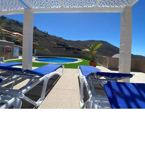 Apartamentos colon y bungalows