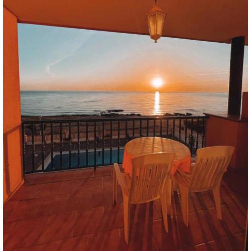 Apartamentos El Calón Playa