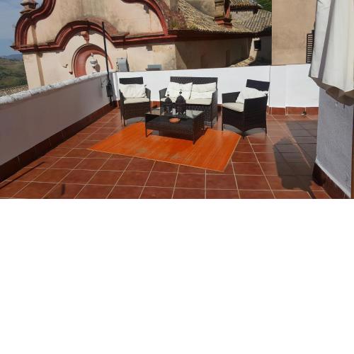 Apartamentos el Mirador en la Plaza de Zahara