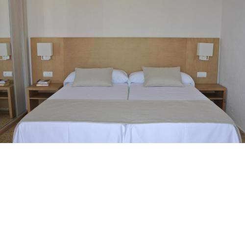 Apartamentos El Moro