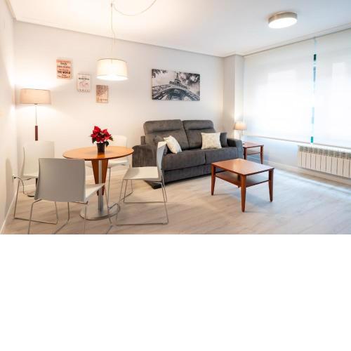 APARTAMENTOS GENOVA PARQUESOL-parking gratuito