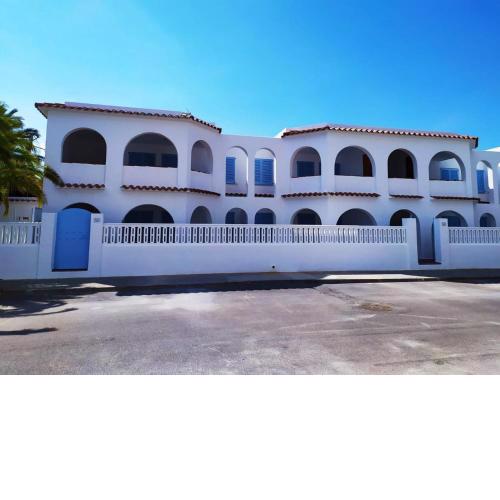 APARTAMENTOS JEREMIAS
