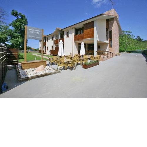 Apartamentos La Barzana