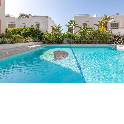 Apartamentos La Buganvilla