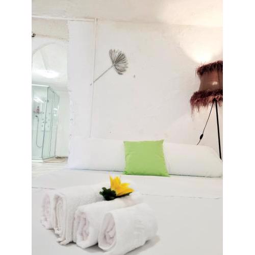 Apartamentos La Cueva