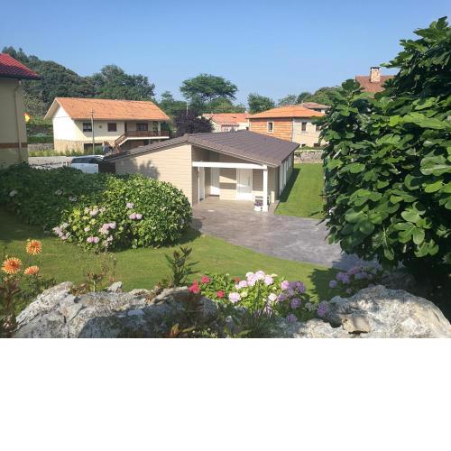 Apartamentos La Encina