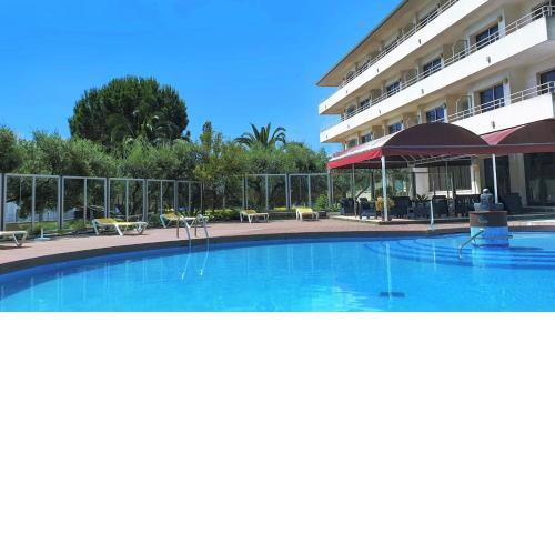Apartamentos La Masia
