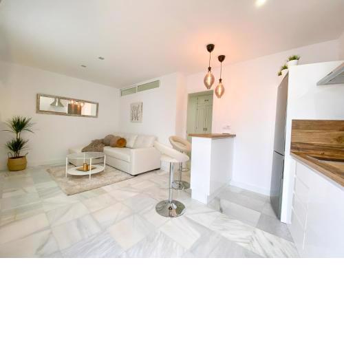 apartamentos la reina