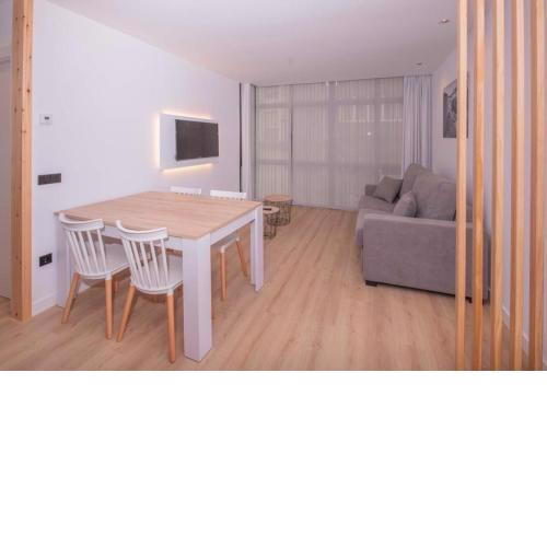 APARTAMENTOS LLAMIEVA