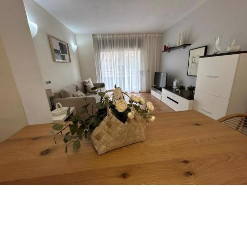 Apartamentos LOS TULIPANES