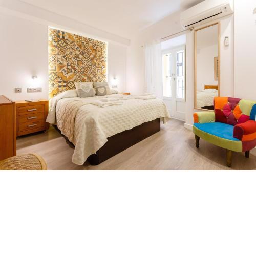 Apartamentos LOTO y LIZ by Cadiz4Rentals