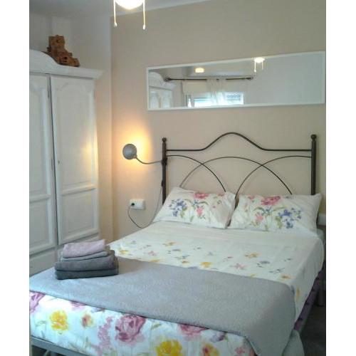 Apartamentos Malaga Centro Hernán Ruiz