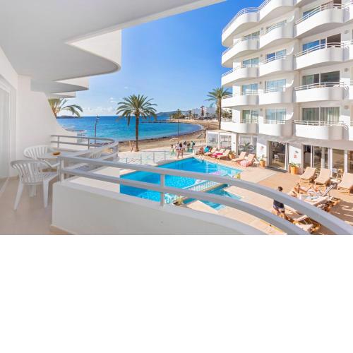 Apartamentos Mar y Playa